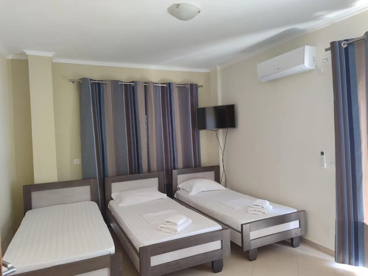 Apartment Ferienwohnung Casa Blanca Polisi i Vogel